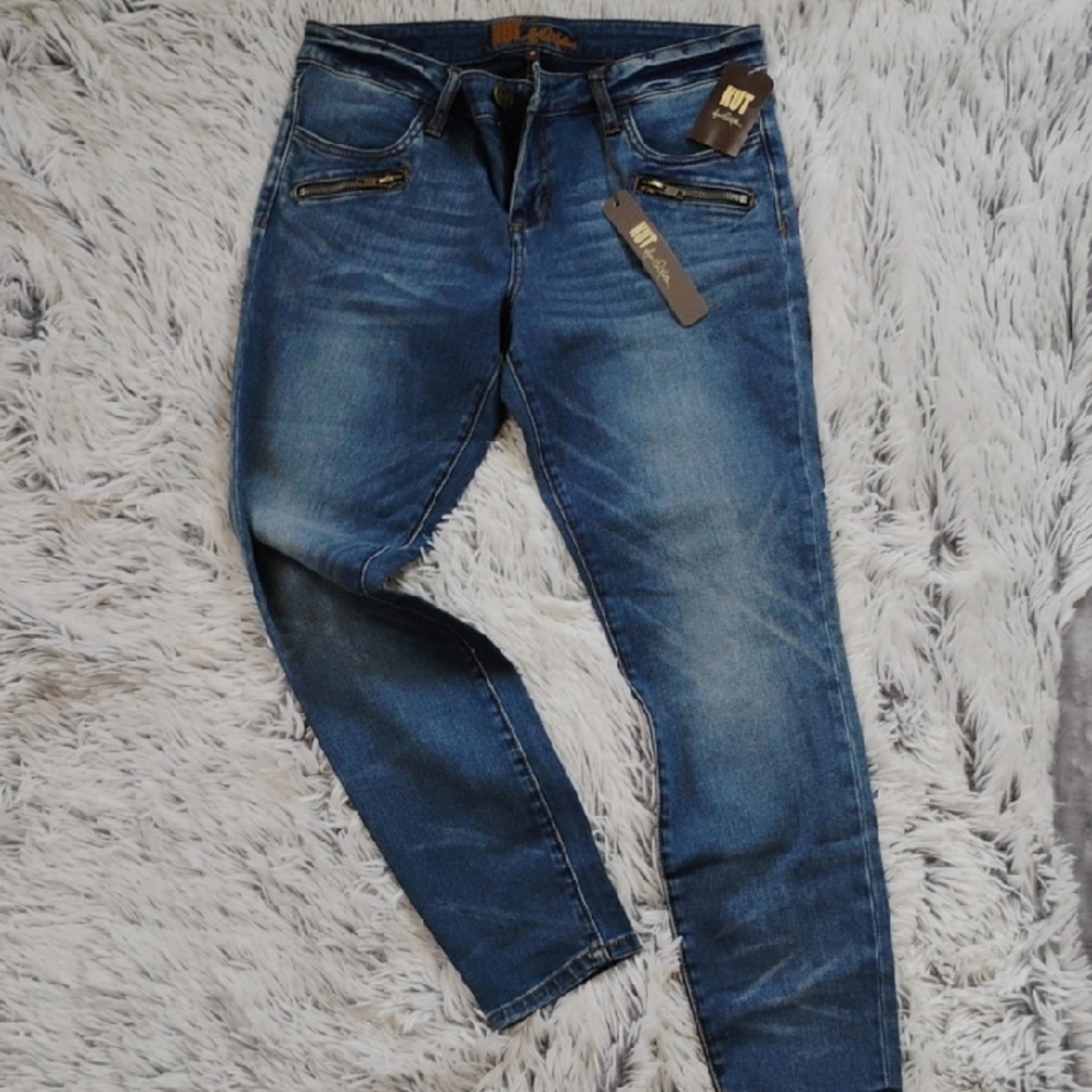 Kut from the Kloth Blue Jeans